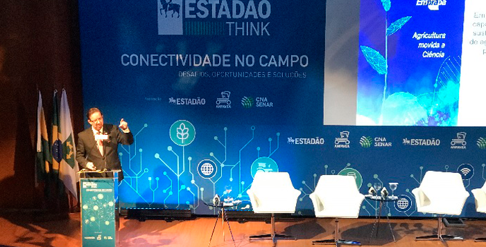 Você está visualizando atualmente Celso Moretti discute conectividade do agro e cita prioridades em aplicações digitais – 12/03/2020