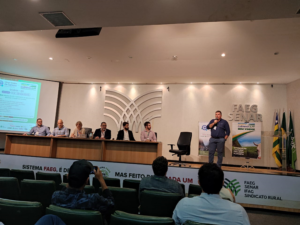 Leia mais sobre o artigo Caravana ILPF e Câmara Temática de Carbono promovem debate sobre a adoção da ILPF como viabilidade da agropecuária de baixa emissão de carbono.