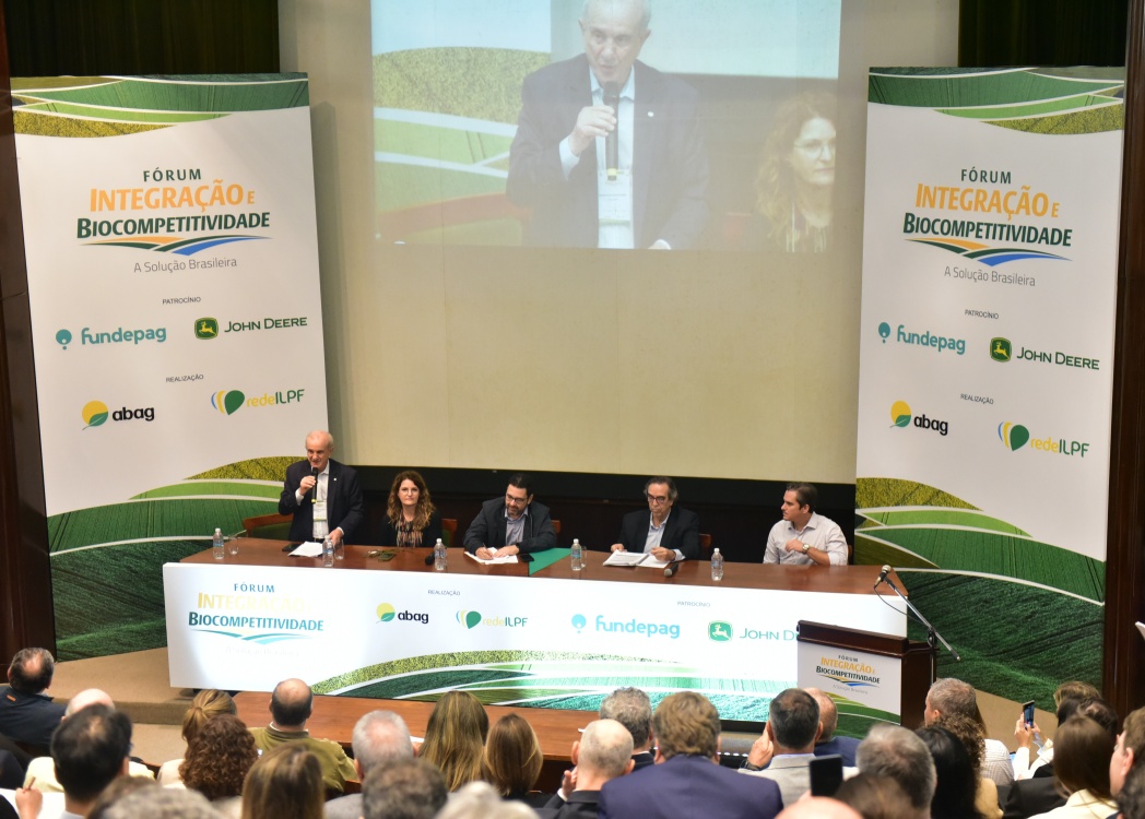 No momento, você está visualizando Fórum Integração e Biocompetitividade destaca conexão virtuosa da ILPF com as cadeias de valor dos Sistemas Agroindustriais